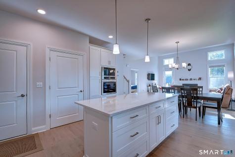 74 Shea Circle Cheshire CT 06410