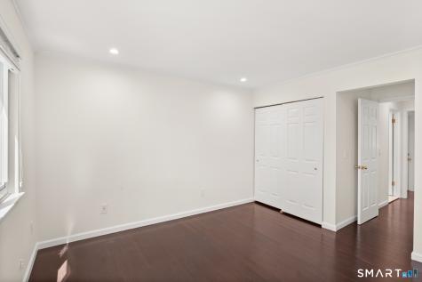 32 Rowayton Woods Drive Norwalk CT 06854