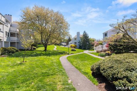 32 Rowayton Woods Drive Norwalk CT 06854