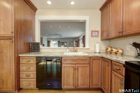 253 Agawam Drive Stratford CT 06614