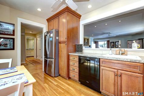 253 Agawam Drive Stratford CT 06614