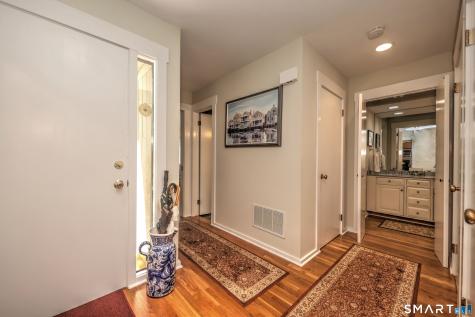 253 Agawam Drive Stratford CT 06614