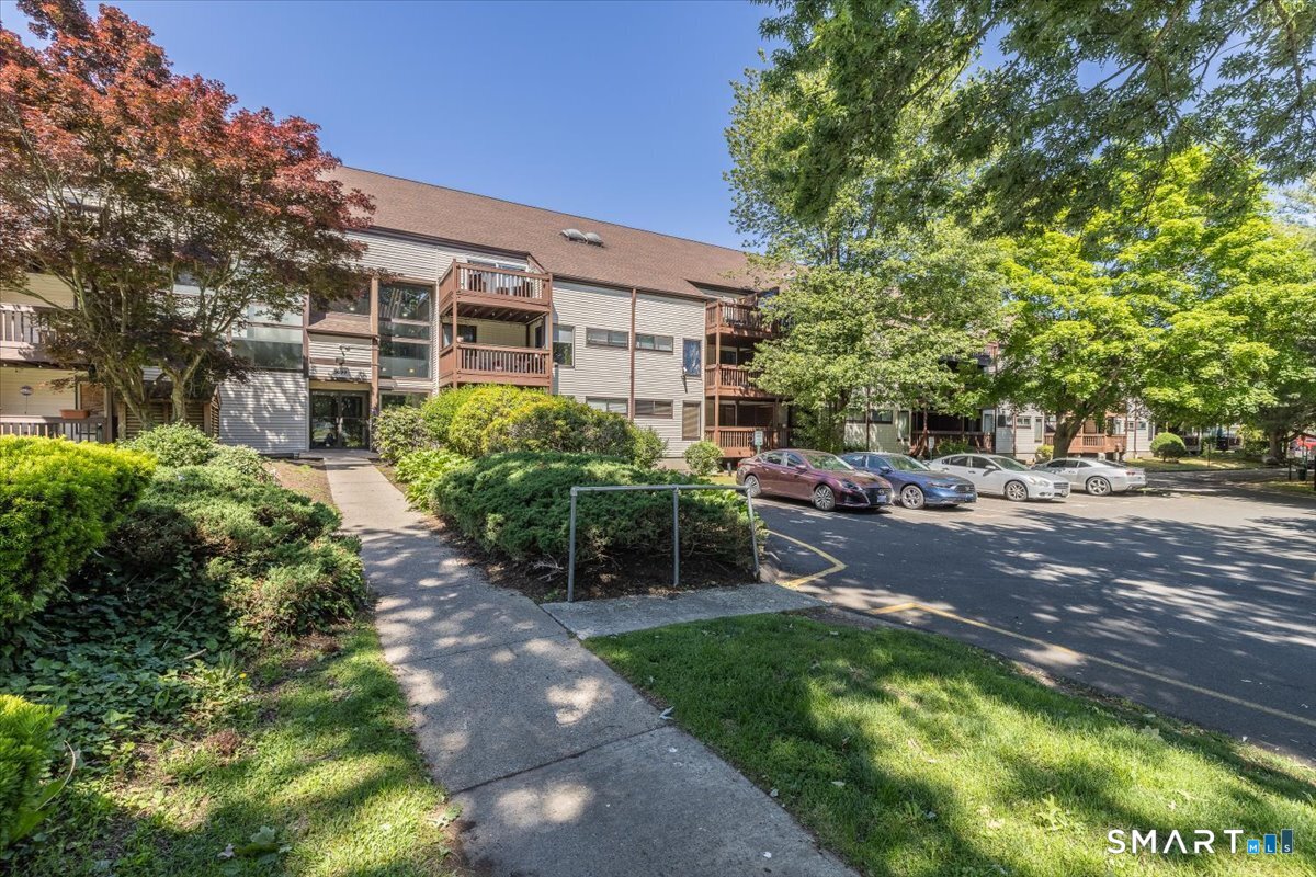 3699 Broadbridge Avenue Stratford CT 06614