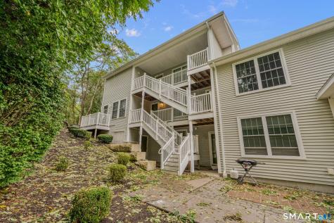 128 Meridian Street Groton CT 06340