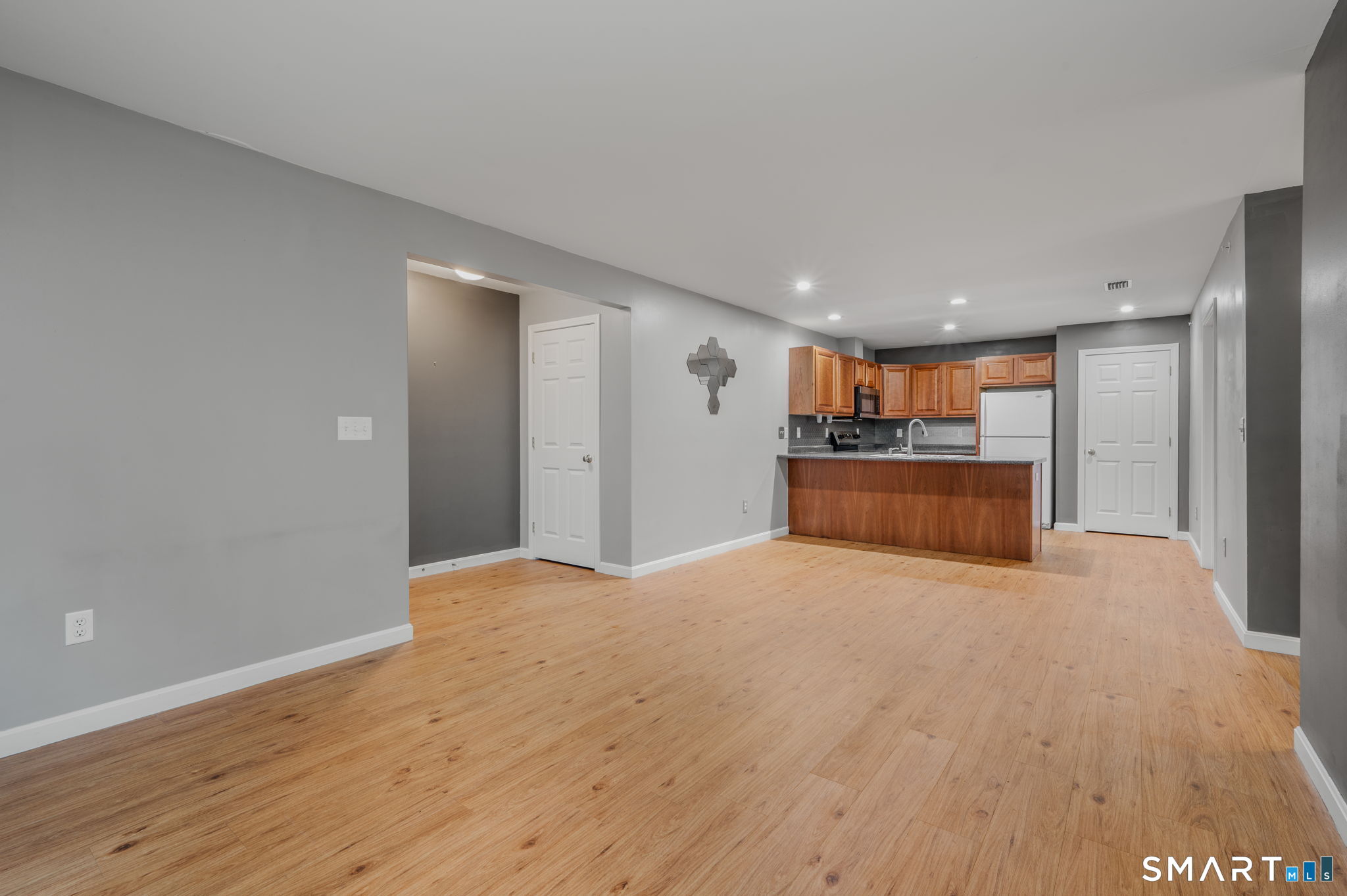 128 Meridian Street Groton CT 06340