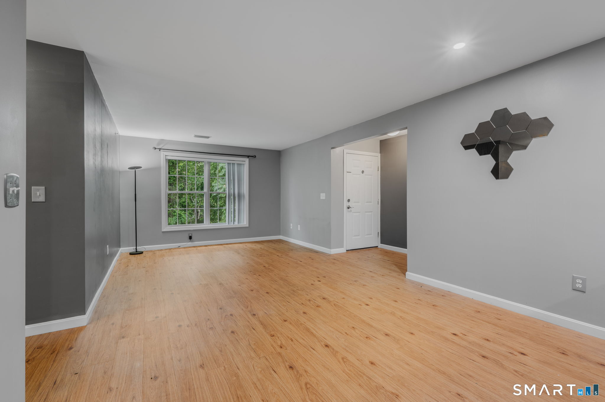 128 Meridian Street Groton CT 06340