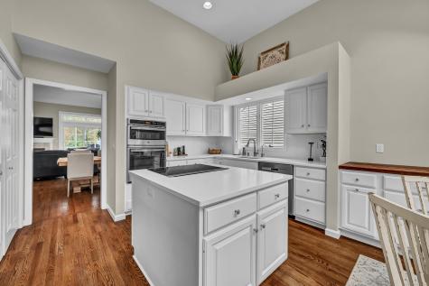 24 Westview Lane Brookfield CT 06804