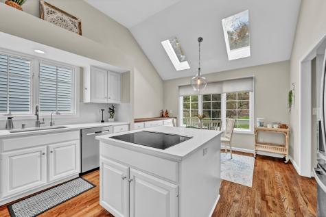 24 Westview Lane Brookfield CT 06804