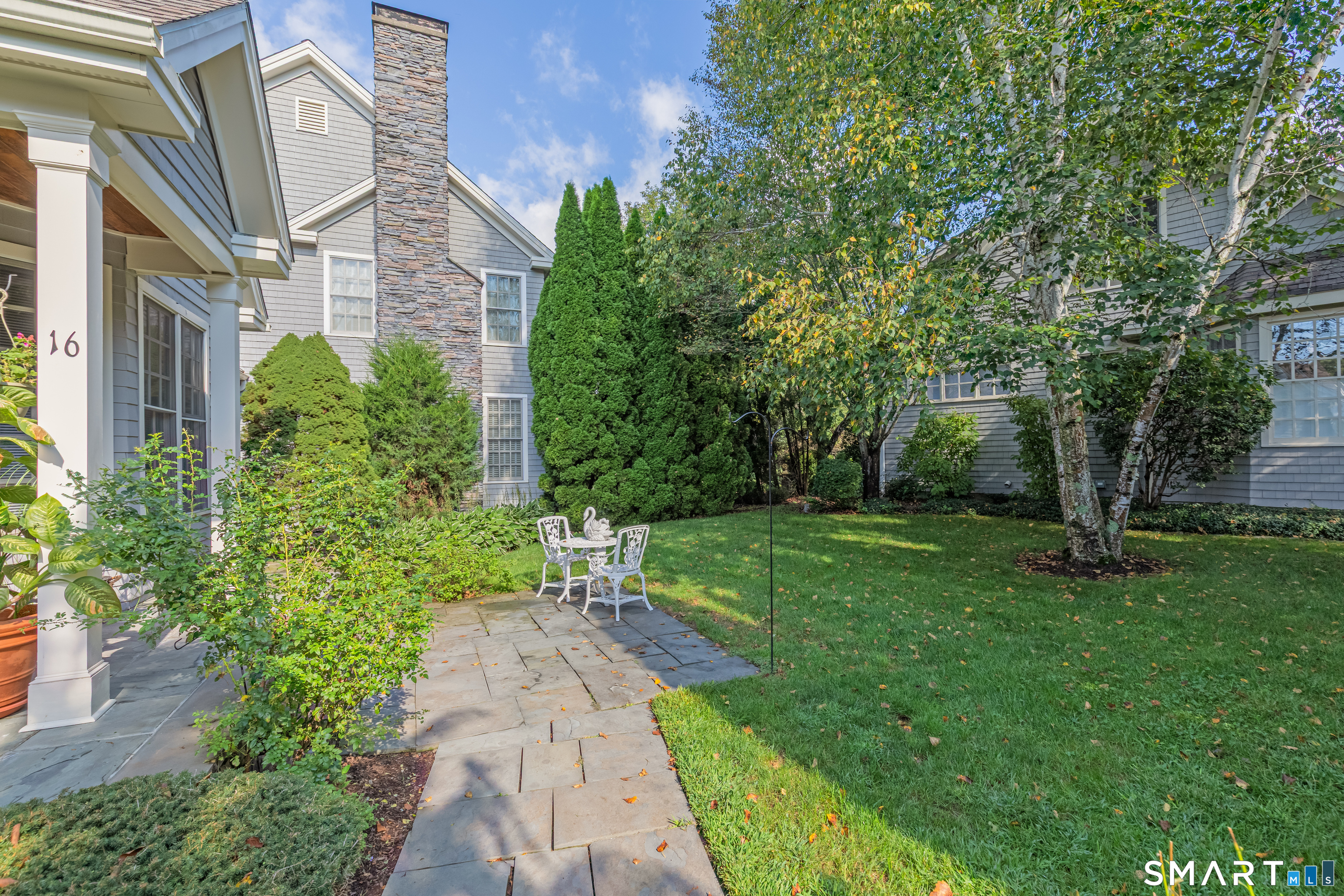 33 Old Field Hill Road Southbury CT 06488