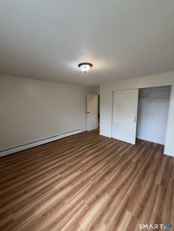 153 Bull Hill Lane West Haven CT 06516