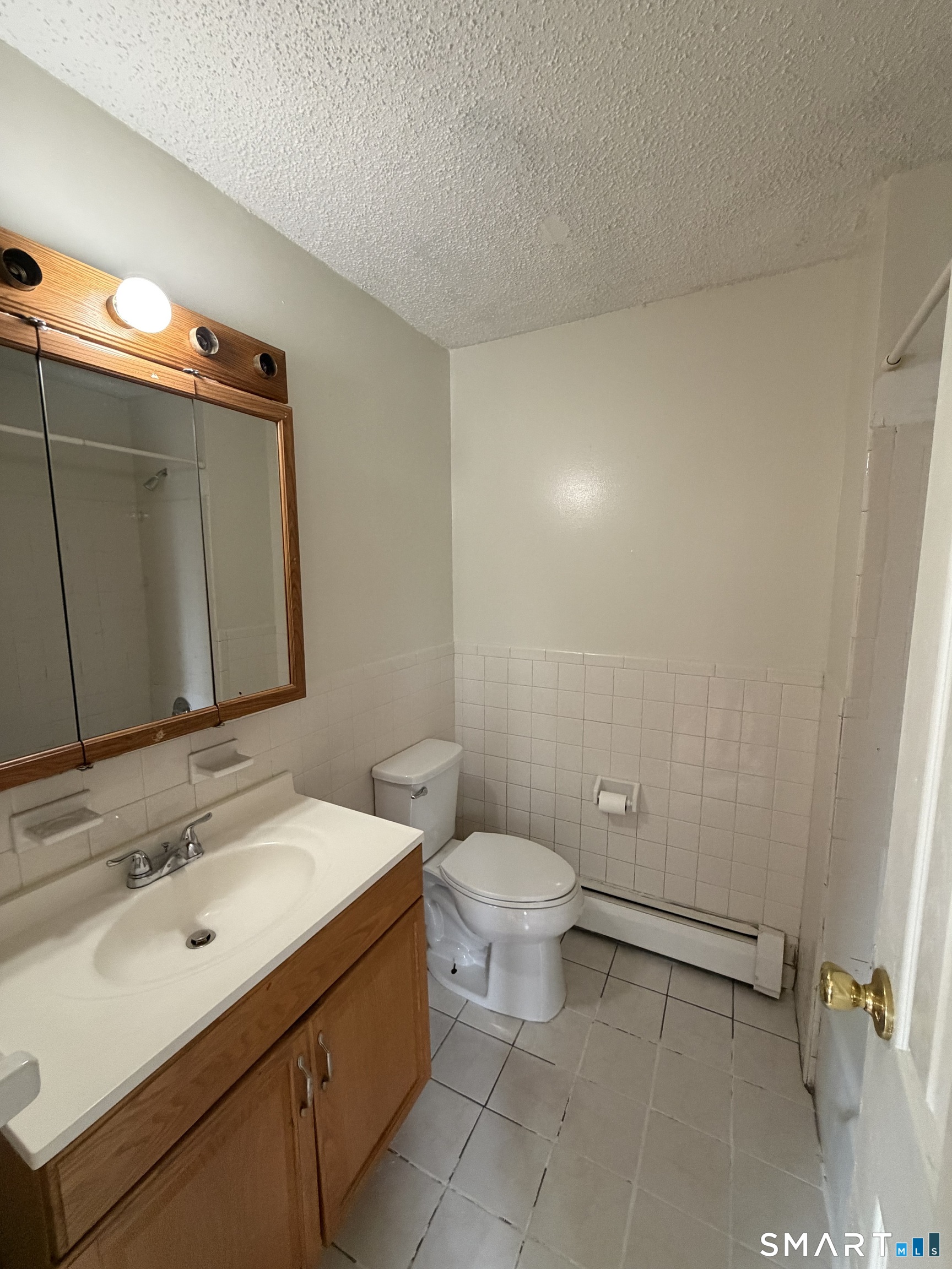153 Bull Hill Lane West Haven CT 06516