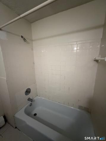 153 Bull Hill Lane West Haven CT 06516