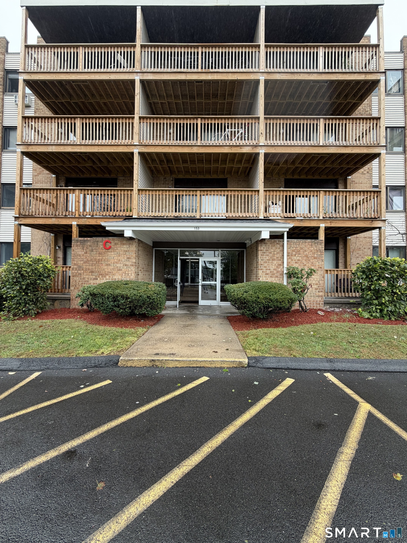 153 Bull Hill Lane West Haven CT 06516