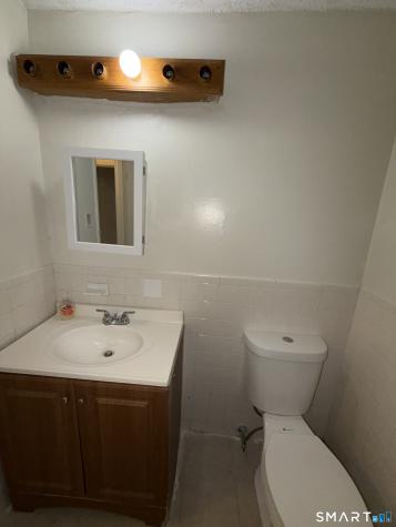 153 Bull Hill Lane West Haven CT 06516