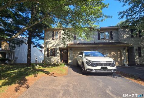 33 Cortland Way Newington CT 06111