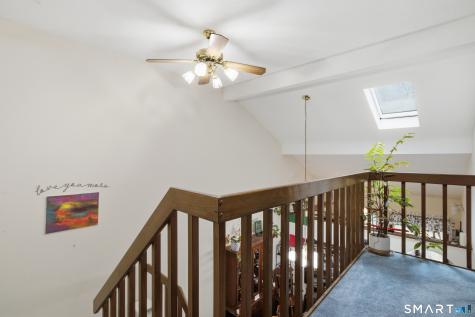 33 Cortland Way Newington CT 06111
