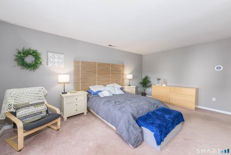 3 Foot Circle Wallingford CT 06492