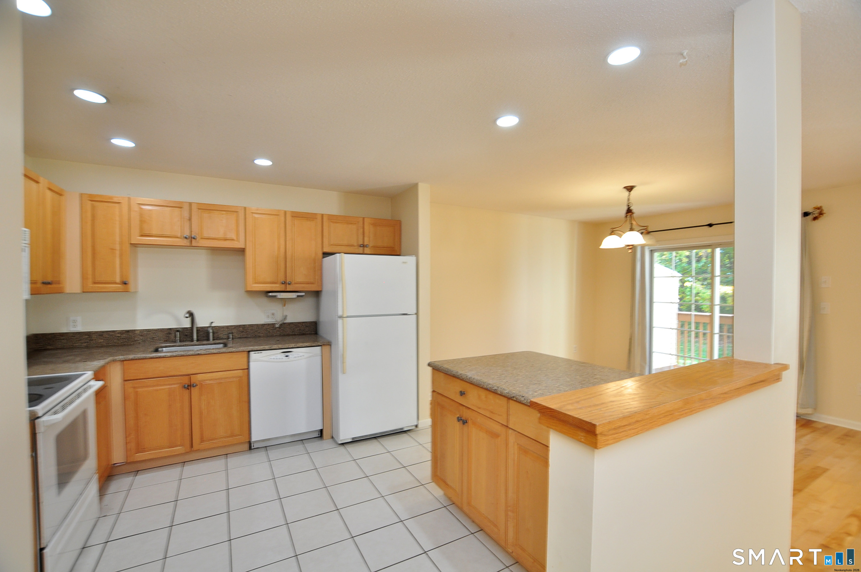 1303 Gray Fox Lane Rocky Hill CT 06067