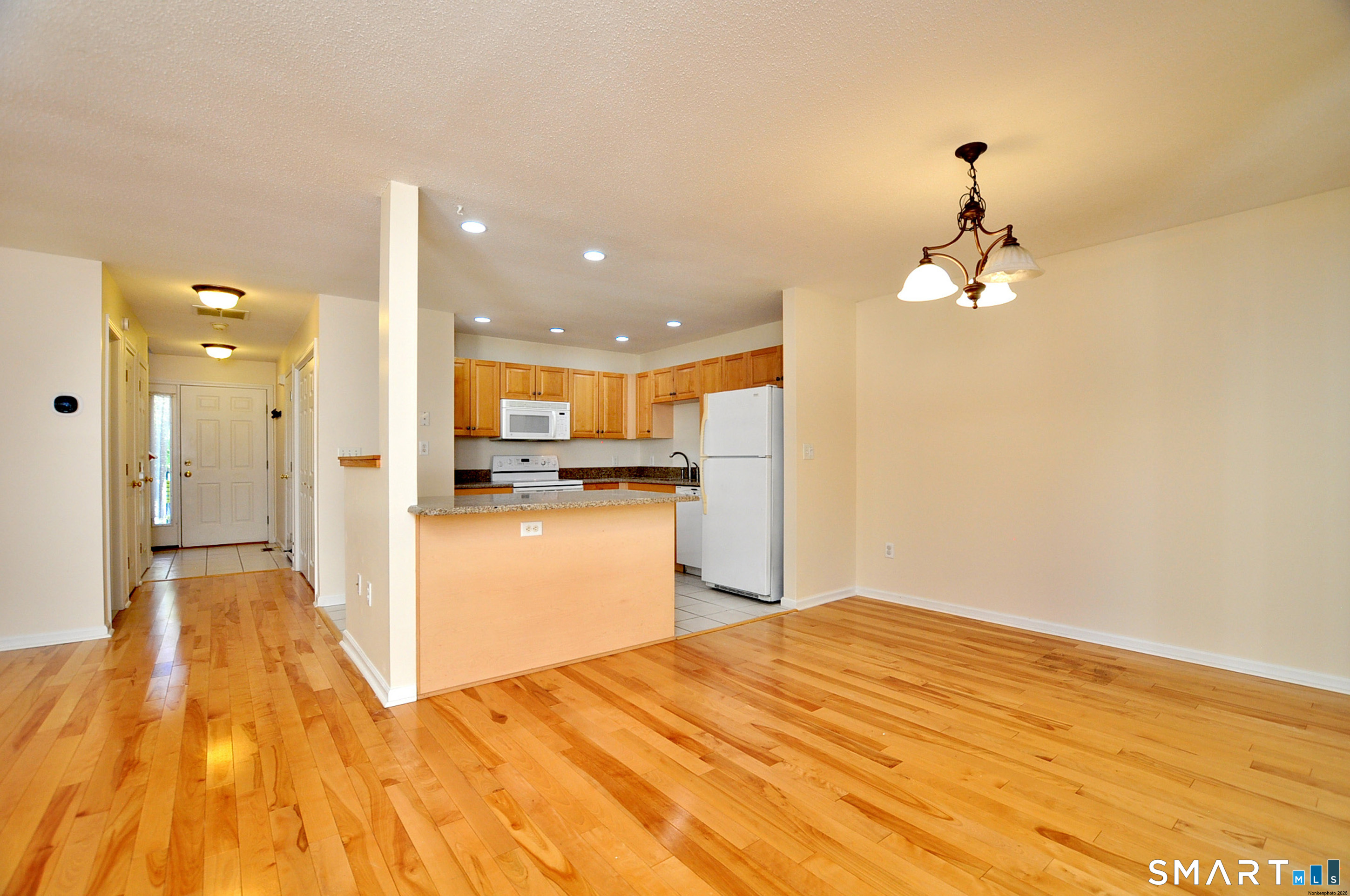 1303 Gray Fox Lane Rocky Hill CT 06067