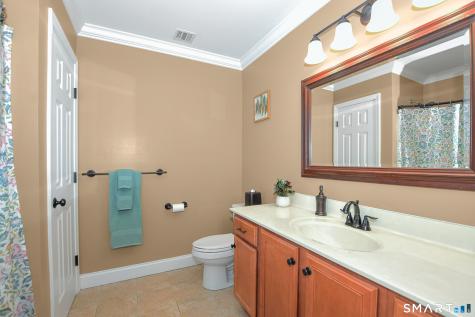 86 Otrobando Avenue Norwich CT 06360