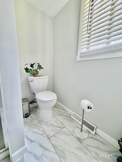 377 Piute Lane Stratford CT 06614