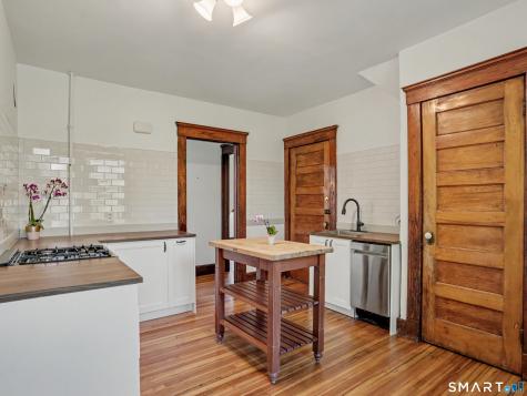 146 Mansfield Street New Haven CT 06511