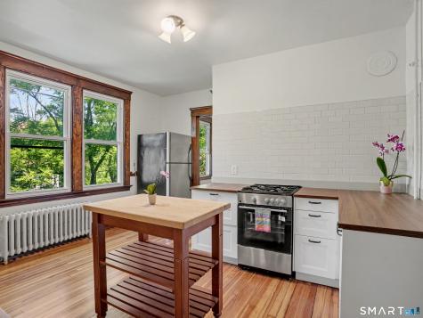 146 Mansfield Street New Haven CT 06511