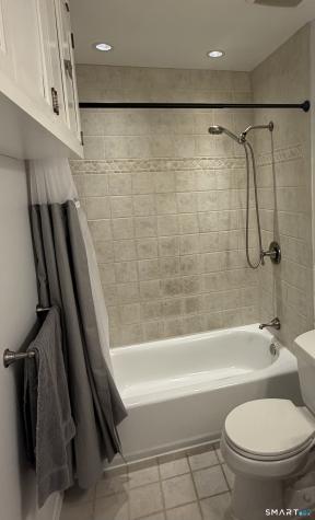 463 Cove Road Stamford CT 06902