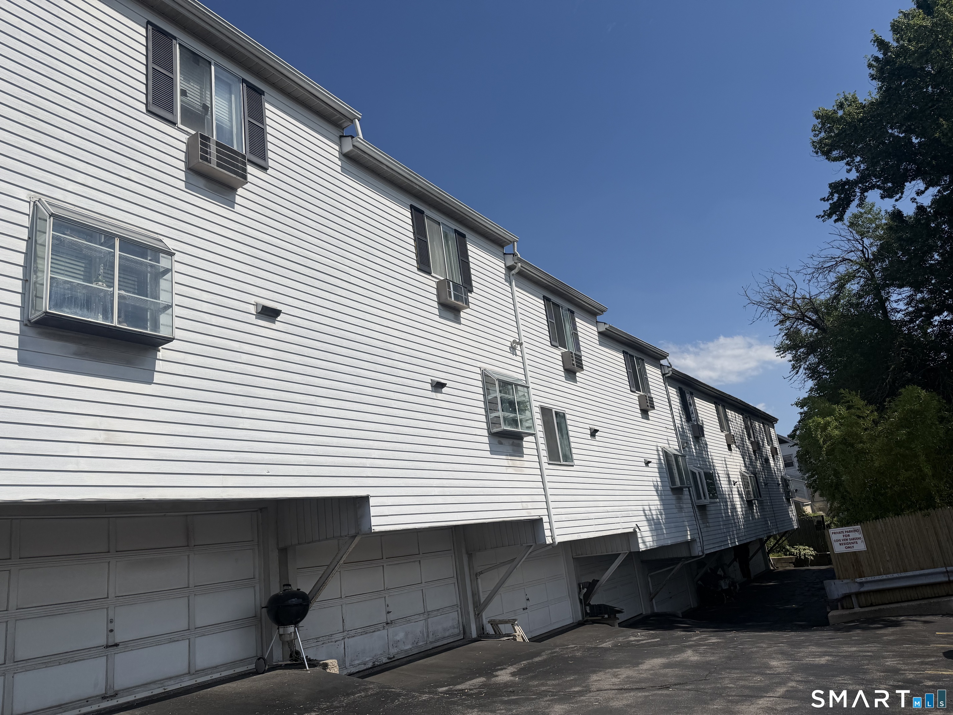 463 Cove Road Stamford CT 06902