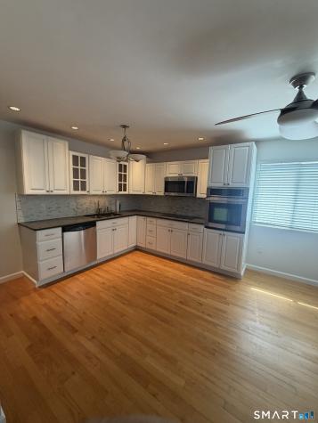 463 Cove Road Stamford CT 06902