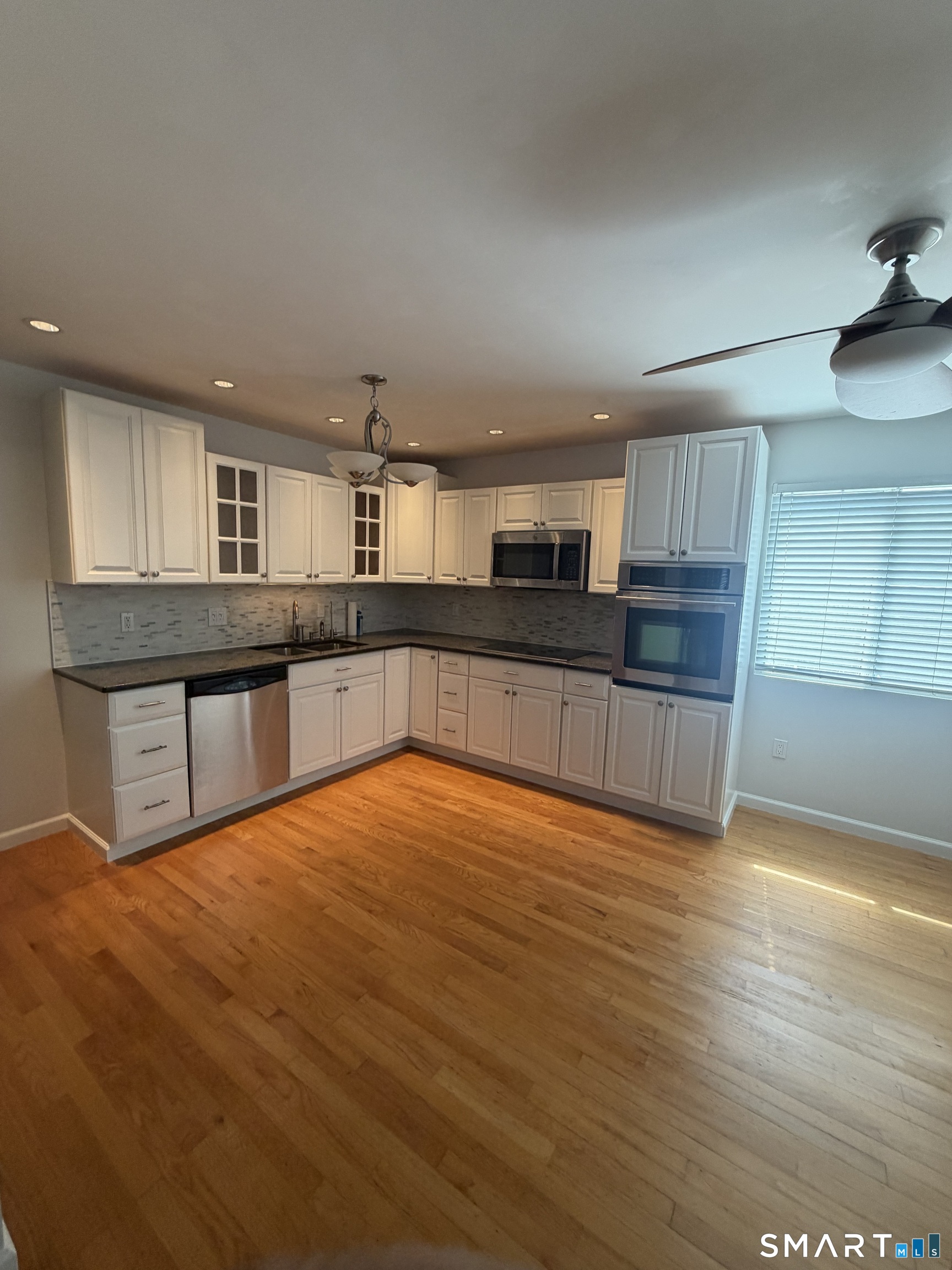 463 Cove Road Stamford CT 06902