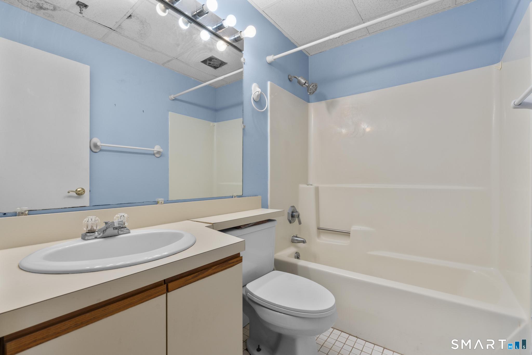 92 Main Street Deep River CT 06417