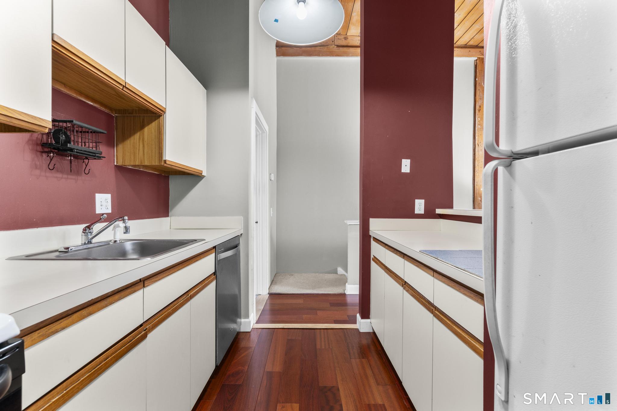 92 Main Street Deep River CT 06417