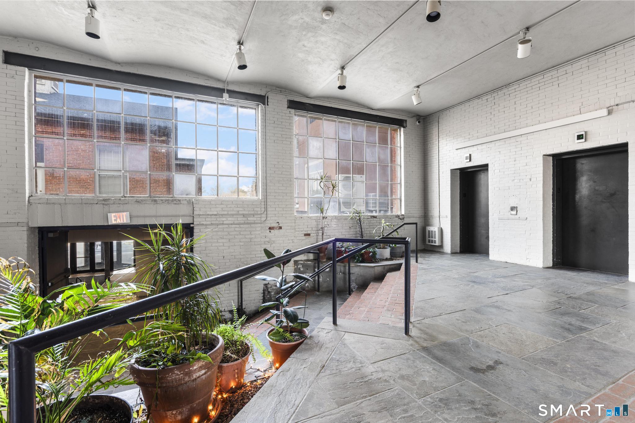92 Main Street Deep River CT 06417