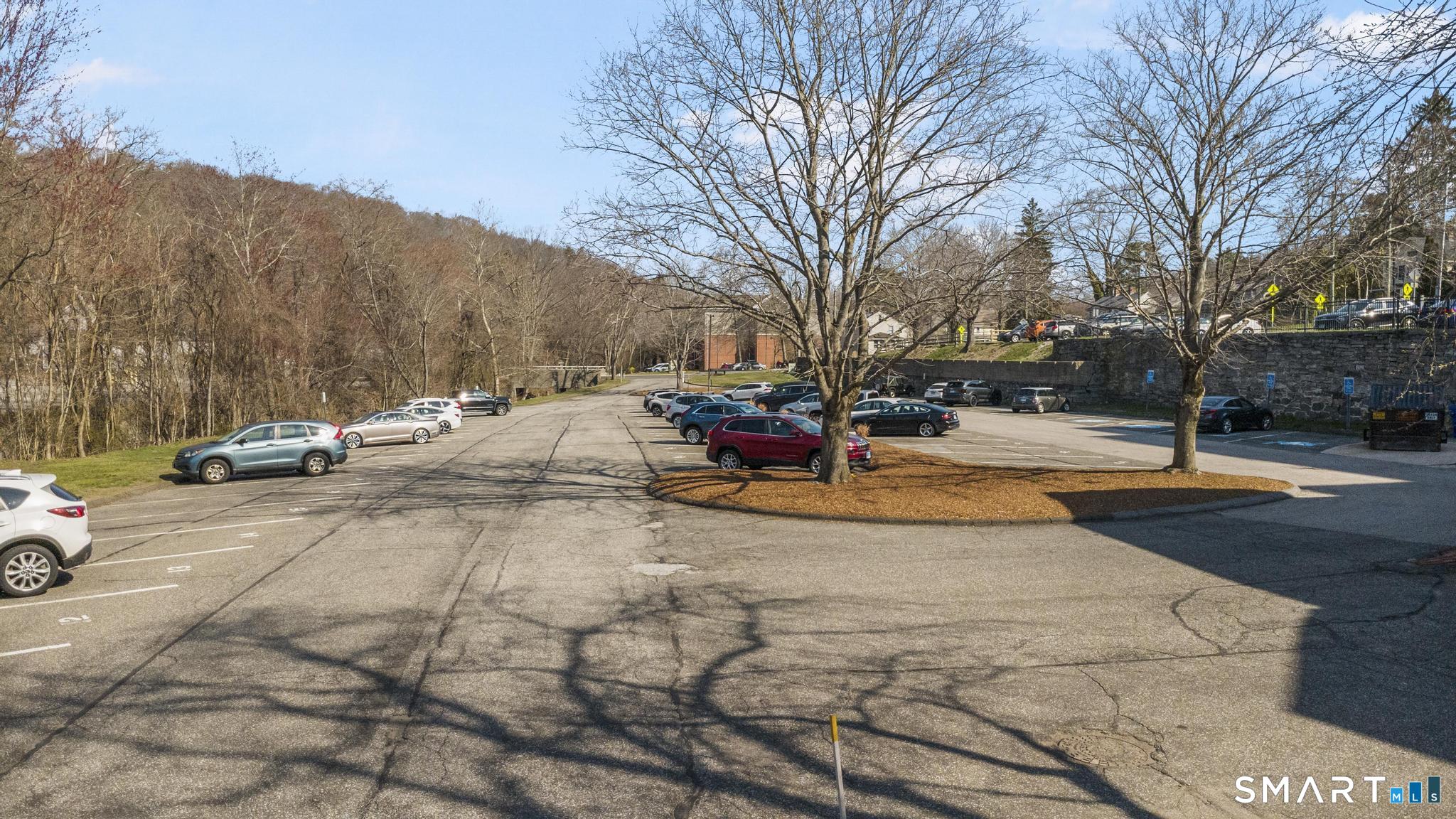 92 Main Street Deep River CT 06417