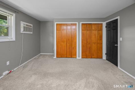 183 Williamstown Court Newington CT 06111