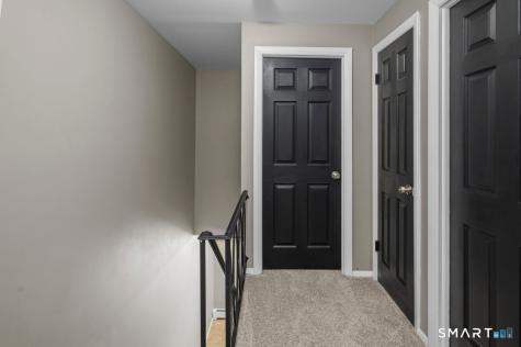 183 Williamstown Court Newington CT 06111