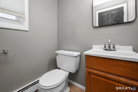 183 Williamstown Court Newington CT 06111