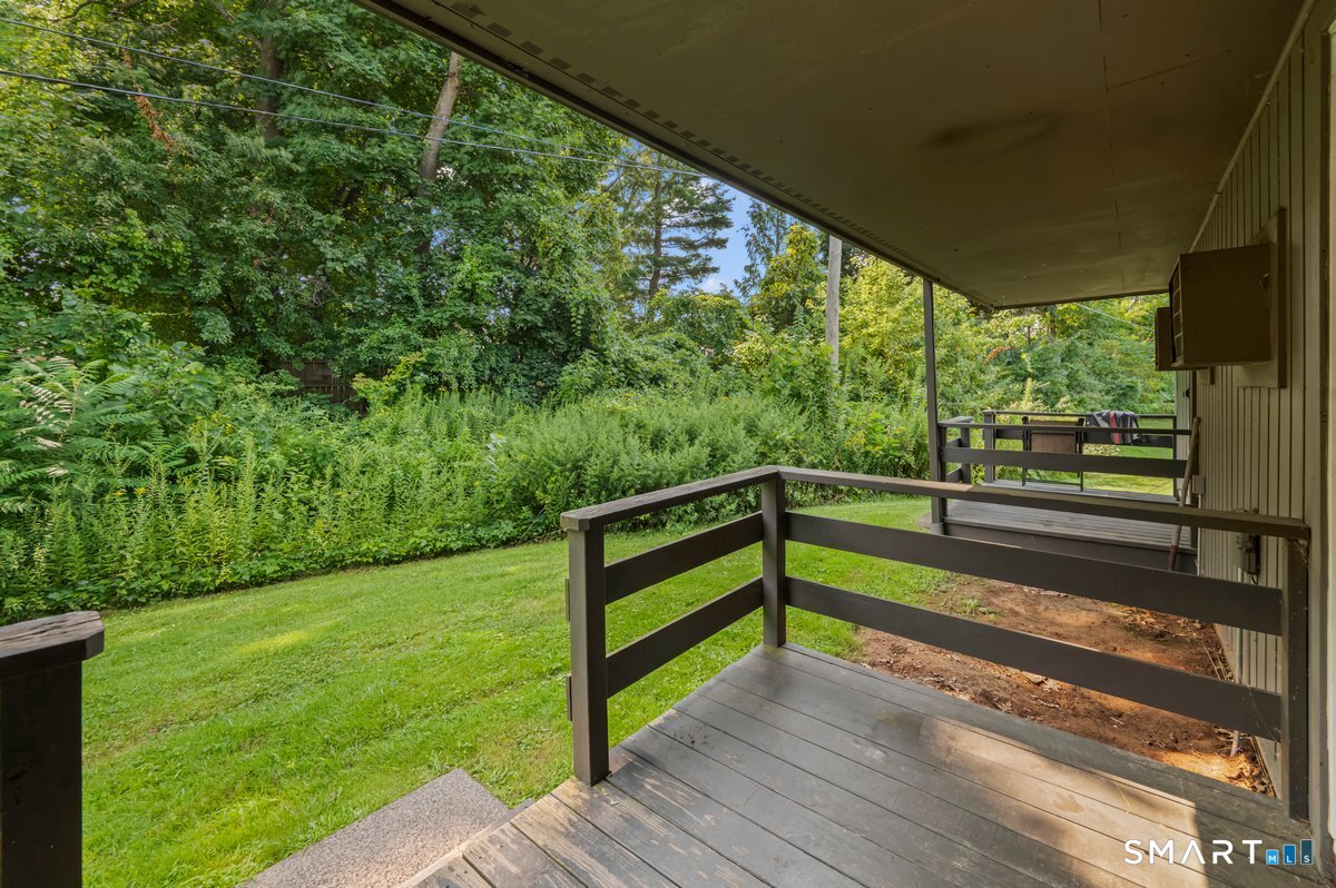 183 Williamstown Court Newington CT 06111