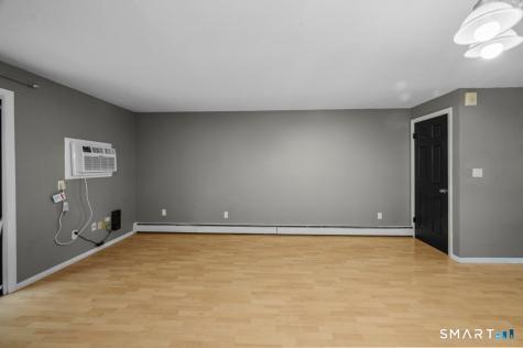 183 Williamstown Court Newington CT 06111