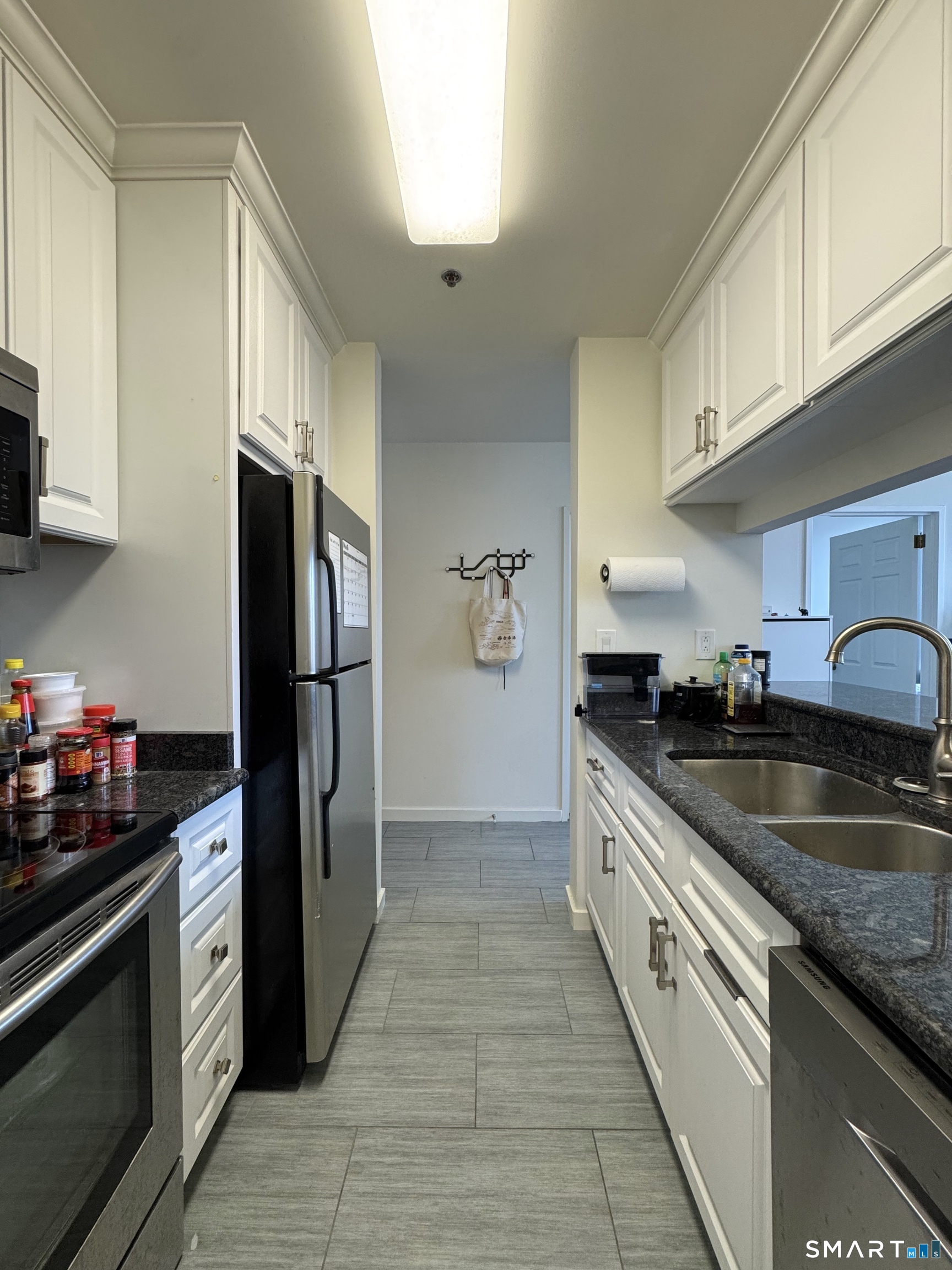 127 Greyrock Place Stamford CT 06901
