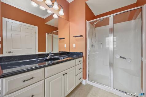 521 Heatherwood Court Oxford CT 06478