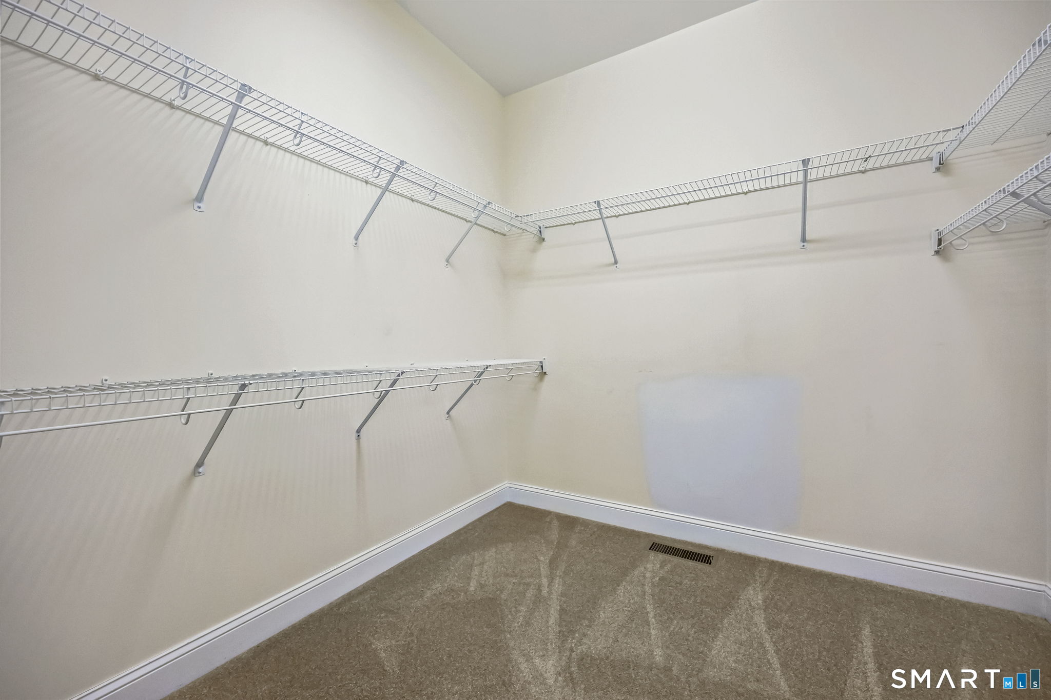 521 Heatherwood Court Oxford CT 06478