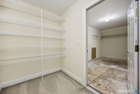 521 Heatherwood Court Oxford CT 06478