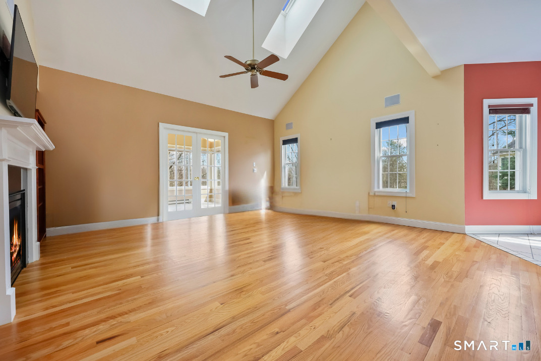 521 Heatherwood Court Oxford CT 06478