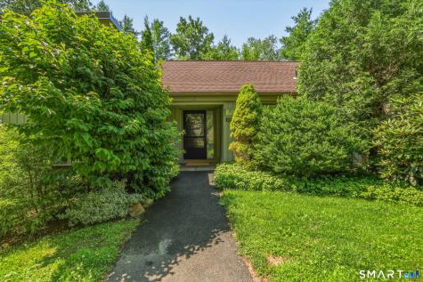 874 Heritage Village Southbury CT 06488