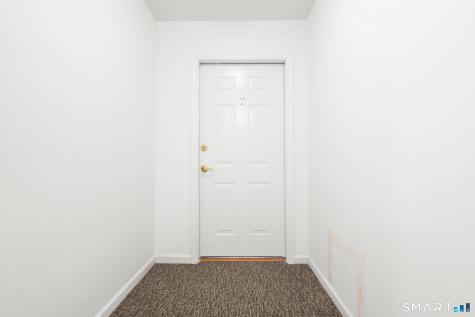 468 Main Street East Lyme CT 06357