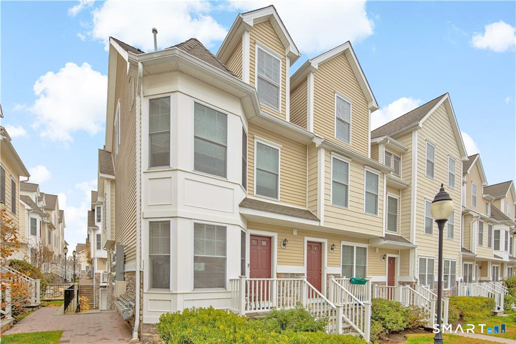 85 Camp Avenue Stamford CT 06907