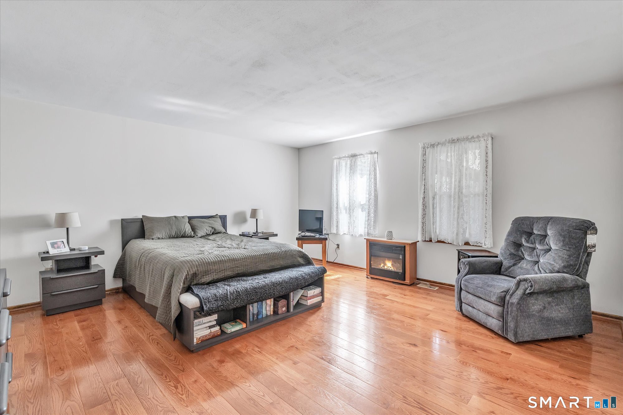 12 Wrabel Circle Monroe CT 06468