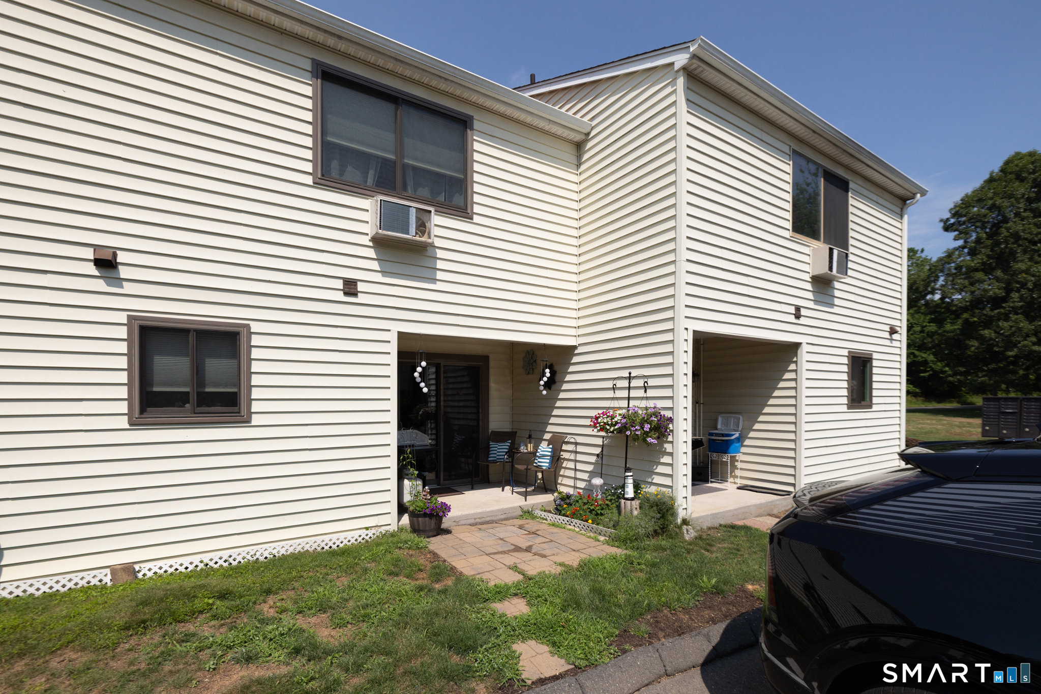 757 Lake Avenue Bristol CT 06010
